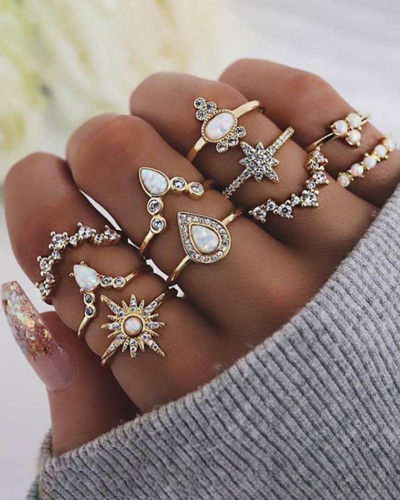 Fashion Hollow Retro Ring Set