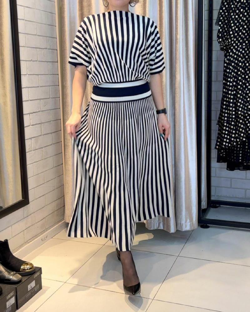 Trendy Striped Two-Piece Suit