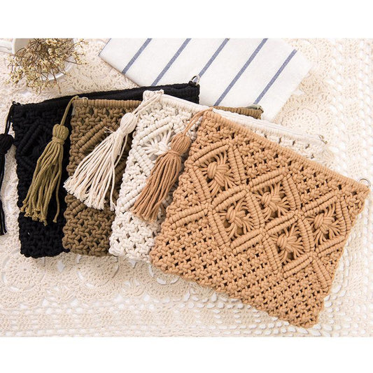 Rattan Clutch