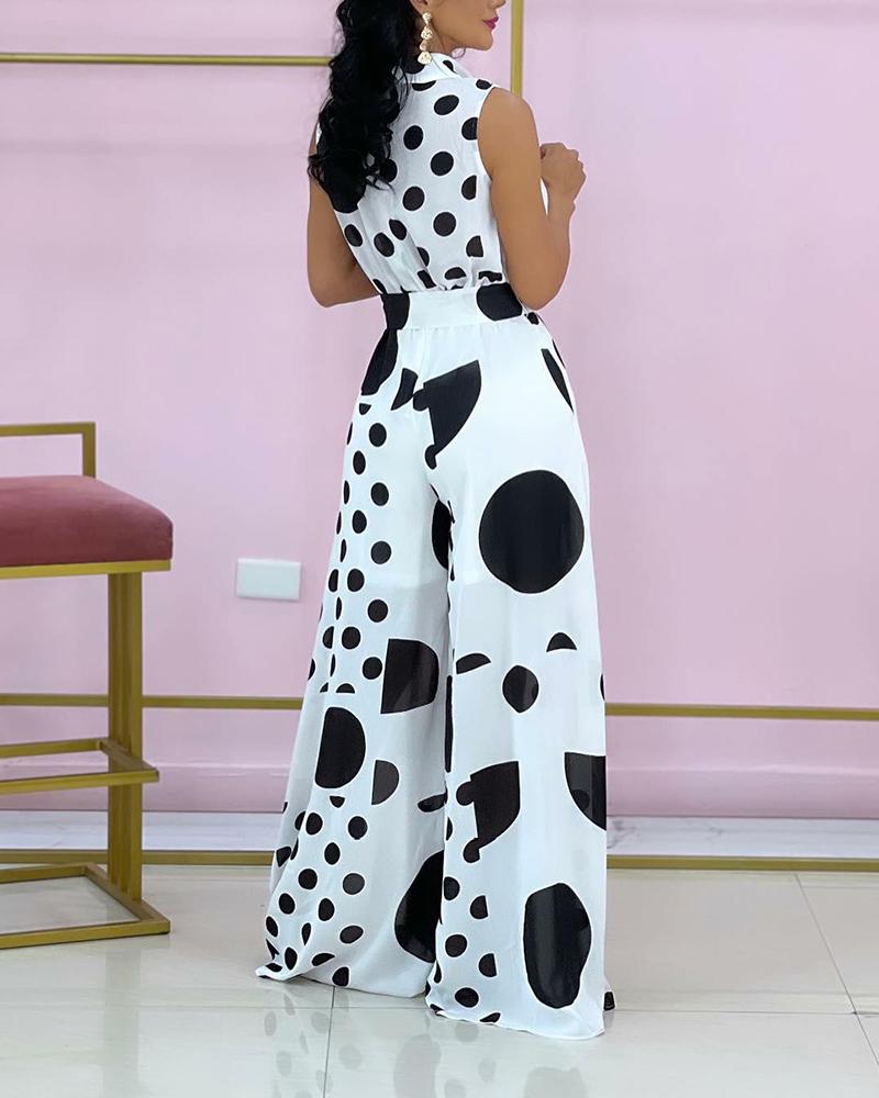 Stylish sleeveless polka dot jumpsuit