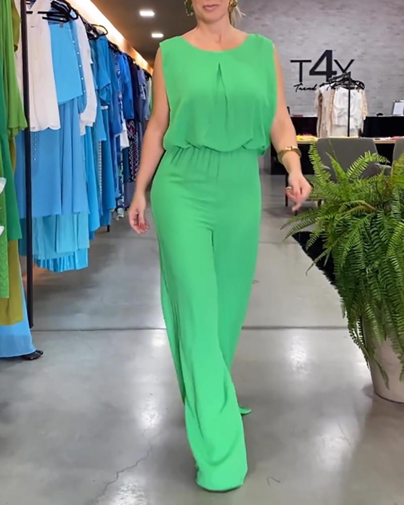 Solid color sleeveless jumpsuit with tassels on the back